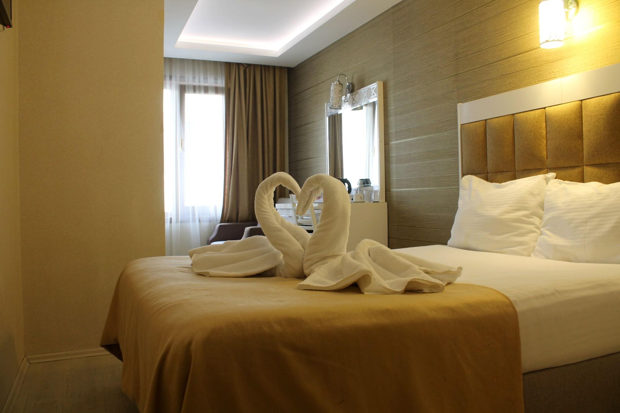 Istanbul River Hotel Bagian luar foto