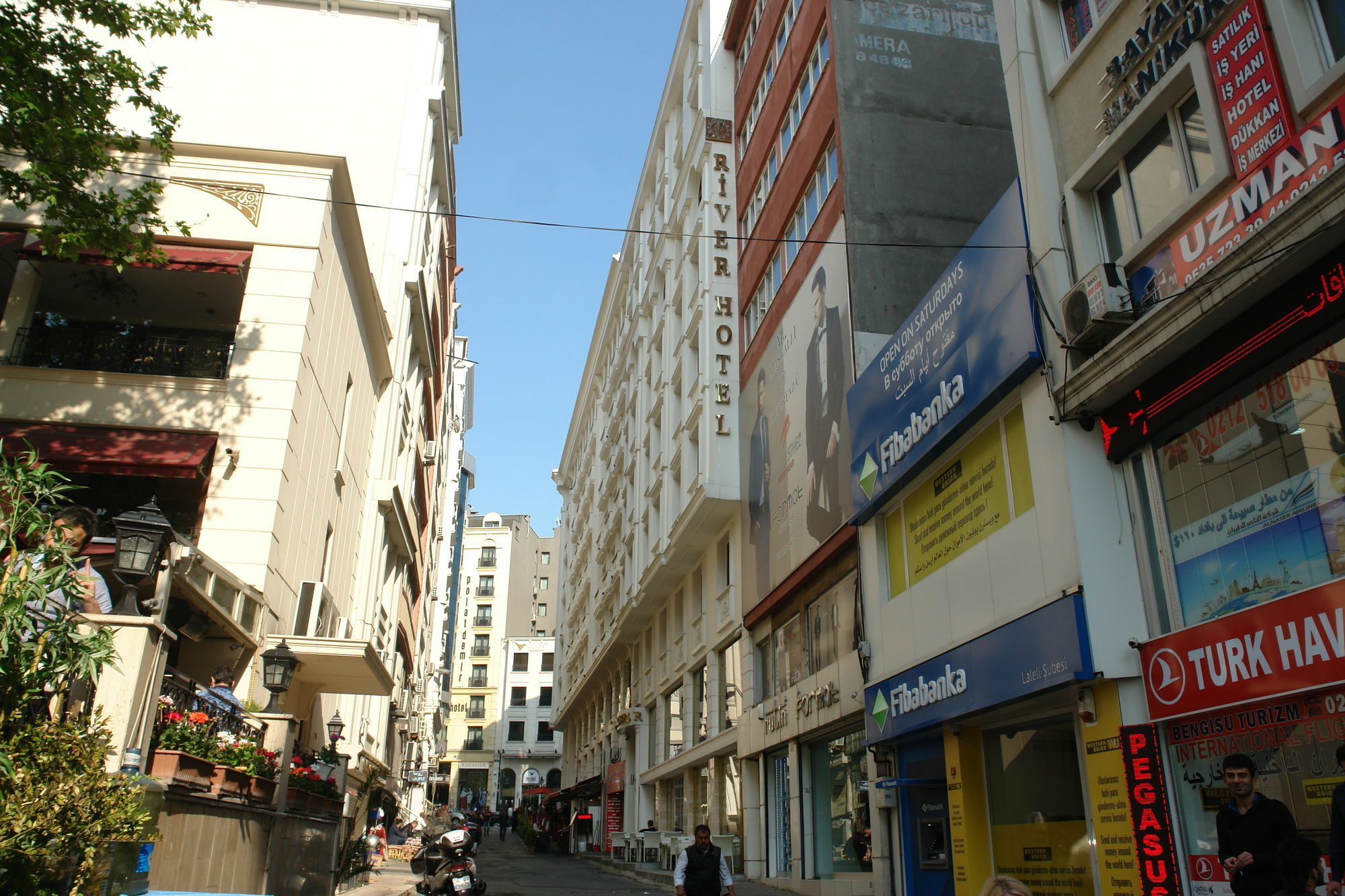 Istanbul River Hotel Bagian luar foto
