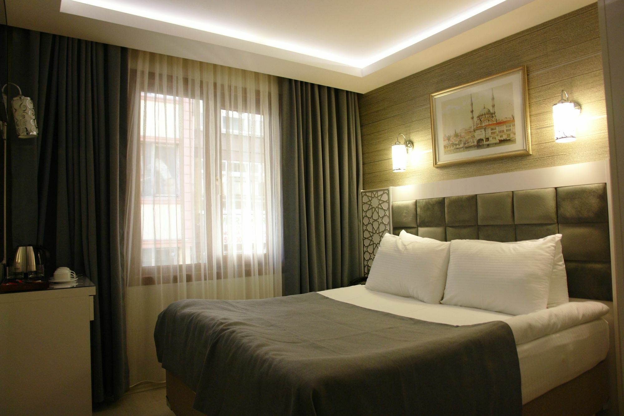 Istanbul River Hotel Bagian luar foto