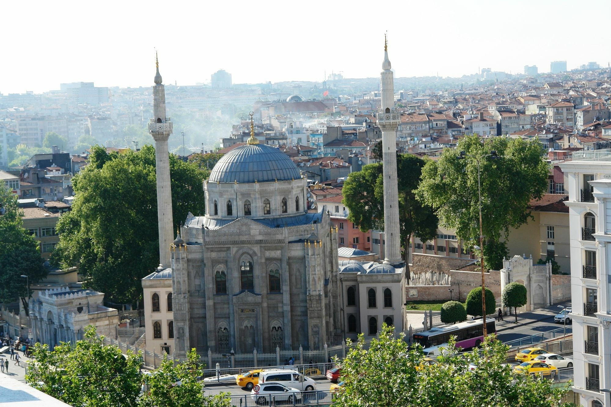 Istanbul River Hotel Bagian luar foto